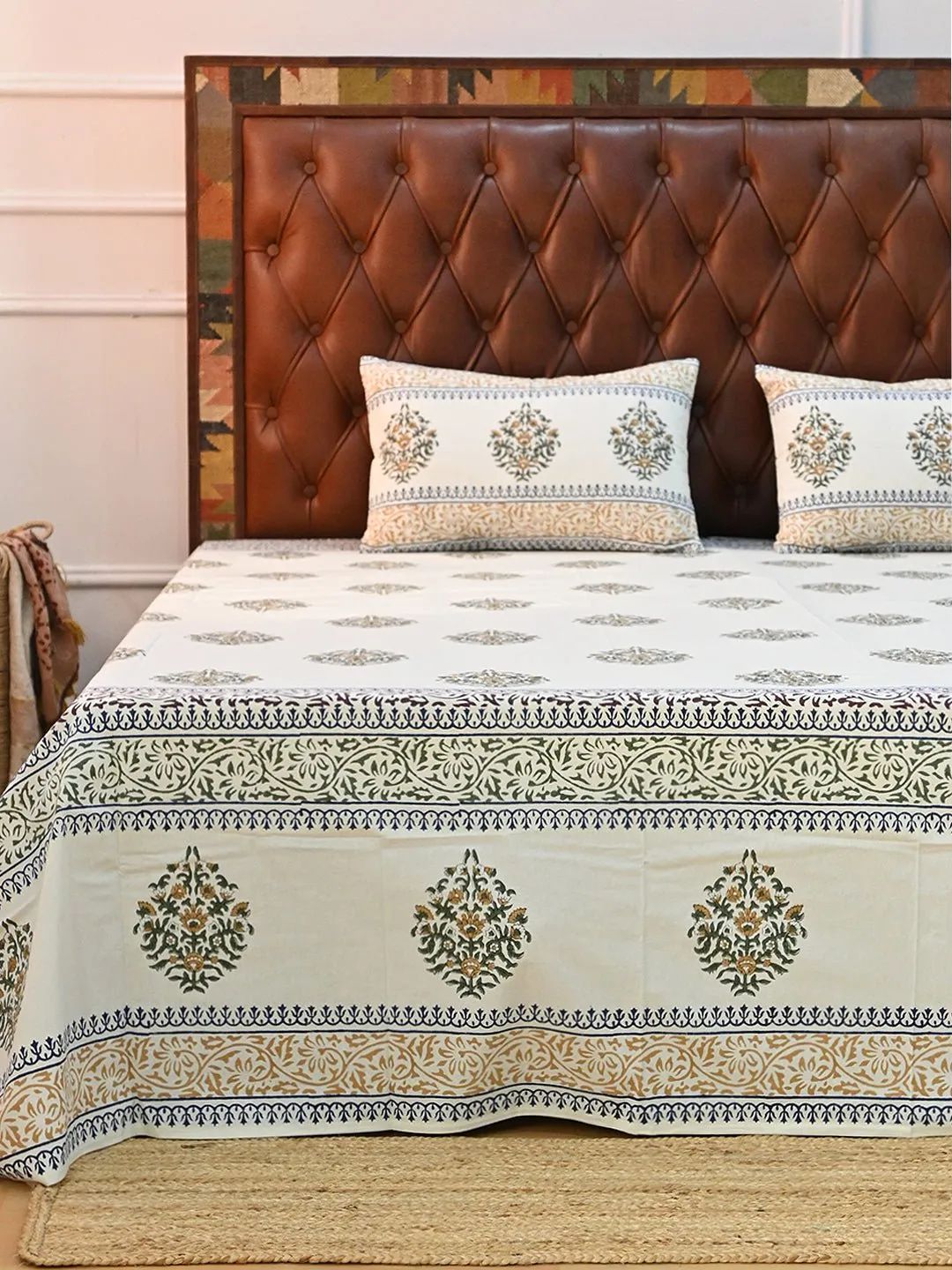 ARANYA BUTA COTTON PRINTED DOUBLE BEDSHEET WITH PILLOW