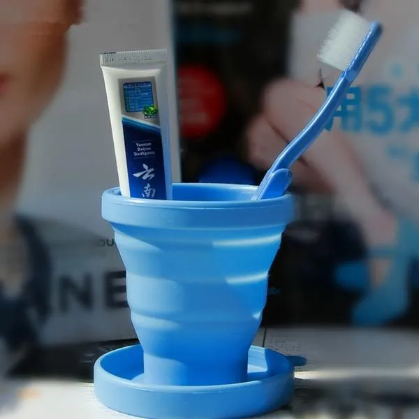 Portable Silicone Telescopic Drinking Collapsible Folding Cup